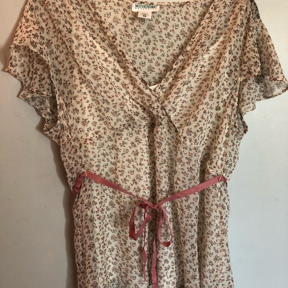 Motherhood Maternity floral blouse